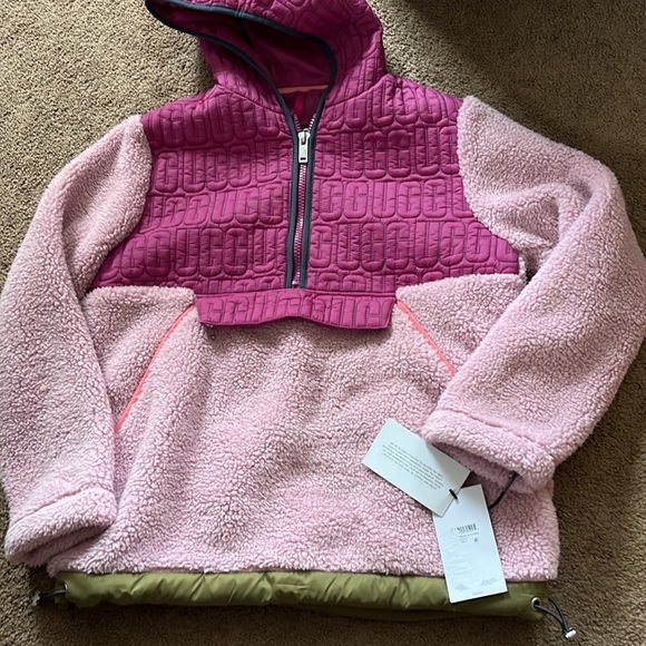 Ugg pullover jacket - Picture 10 of 14